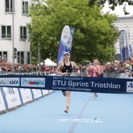 Lindemann gets home gold but Pereira does the amazing double