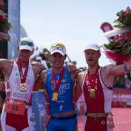 Javier Gomez enjoys Golden debut in Barcelona