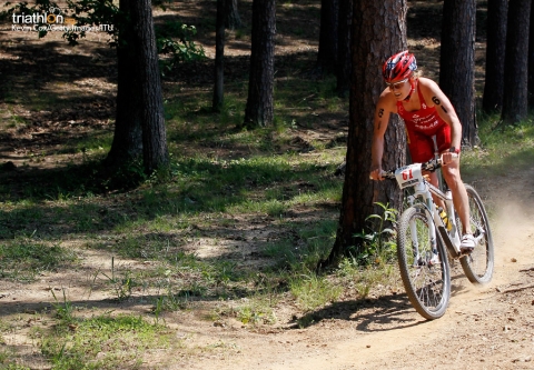 ITU awards 2014 and 2015 Multisport World Championships