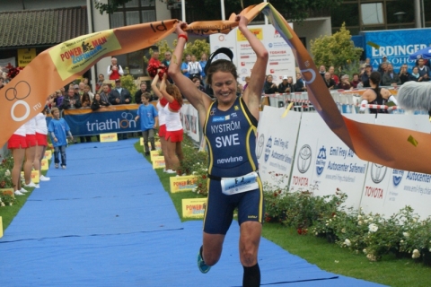 Eva Nystrom Storms to First Long Distance Duathlon World Title