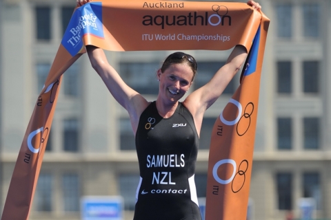 Richard Varga (SVK) and Nicky Samuels (NZL) crowned 2012 ITU Aquathlon World Champions