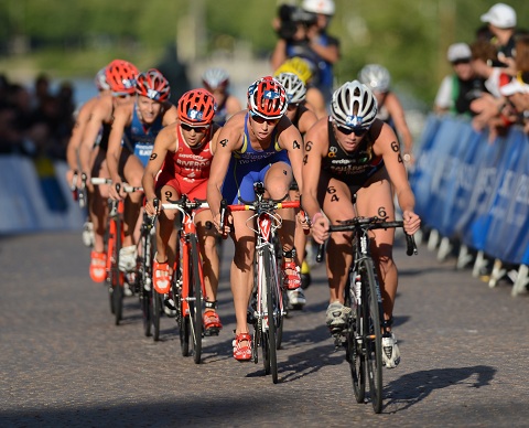 ITU partners with Chain Reaction Cycles for 2013 ITU World Triathlon Series